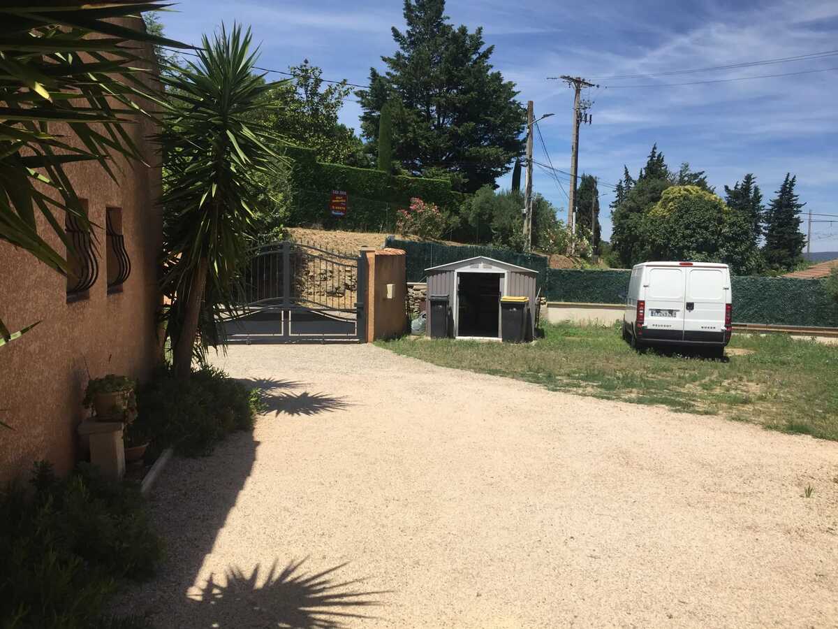 Studio 30 m² avec piscine et jardin privé à Sernhac - Photo 6