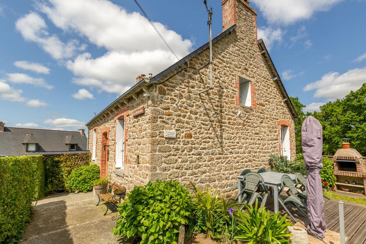 Maison 6 personnes à Rostrenen, jardin clos et barbecue - Photo 30