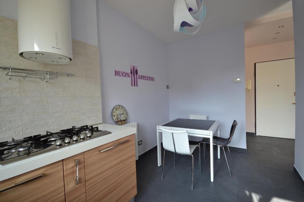 Appartement 50 m² balcon à Vercelli, centre historique - Photo 14