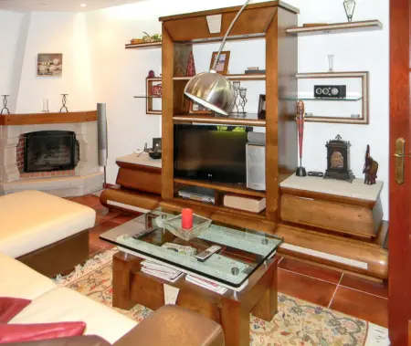 Villa avec piscine privée et vue montagne à Santa Leocádia : photo 8