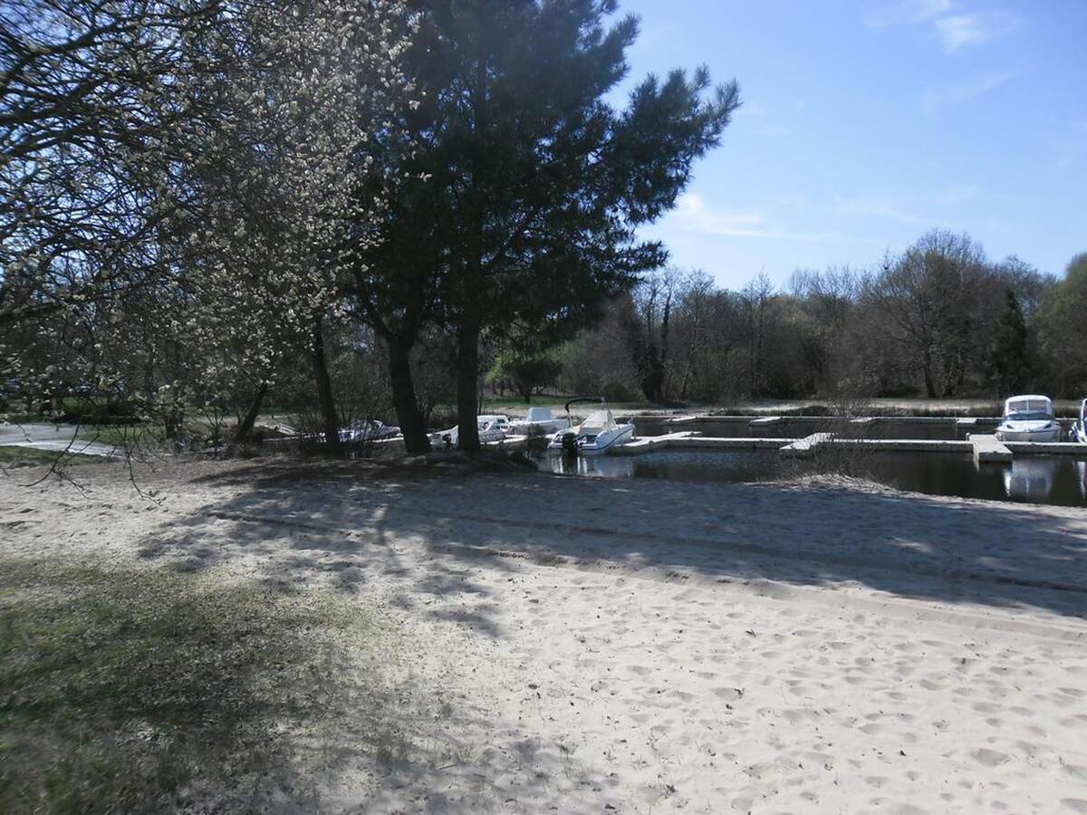 Bungalow 7 pers. avec piscine privée à Gastes - Photo 19