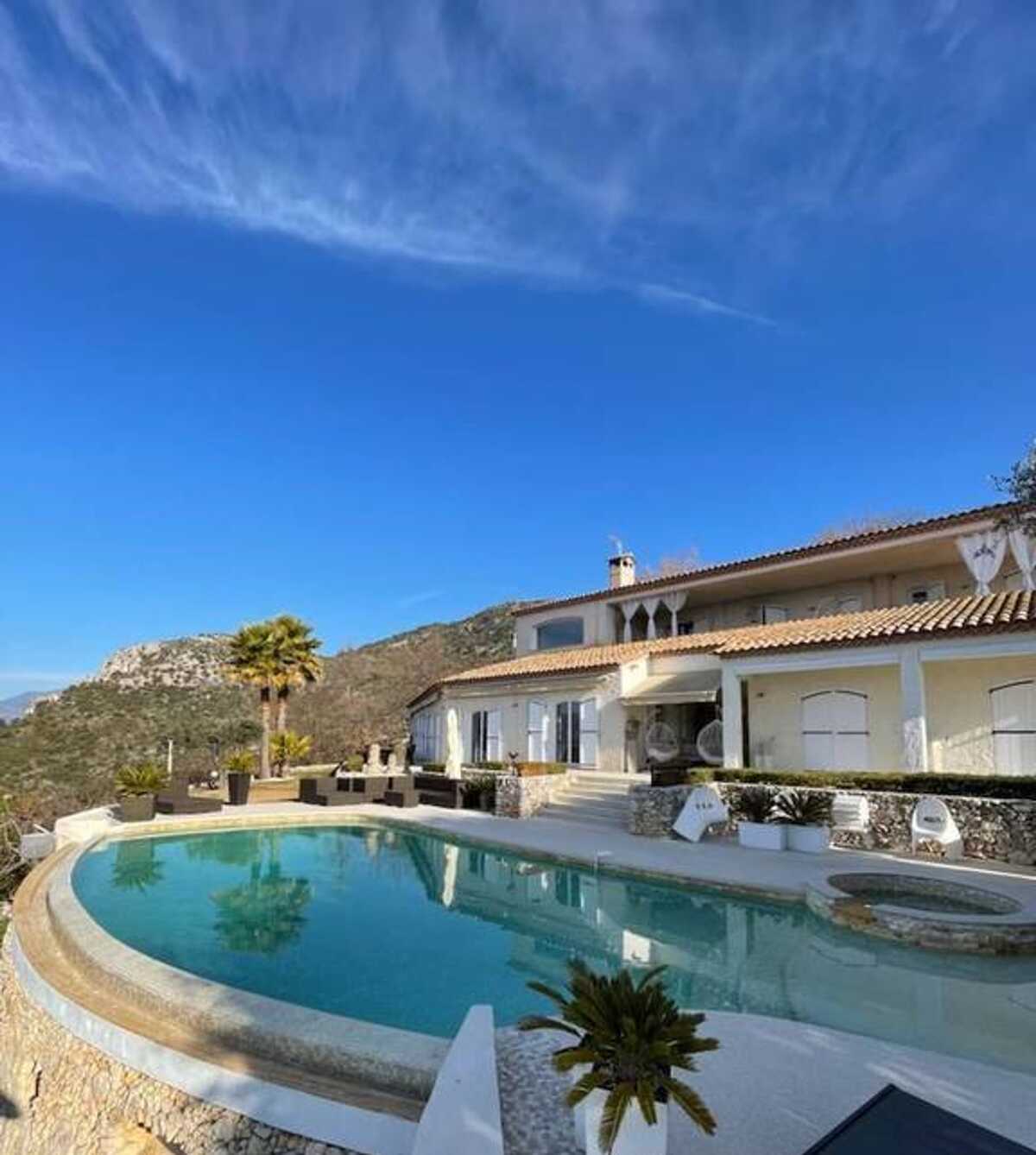 Villa avec piscine privée et vue mer à Aspremont - Photo 2