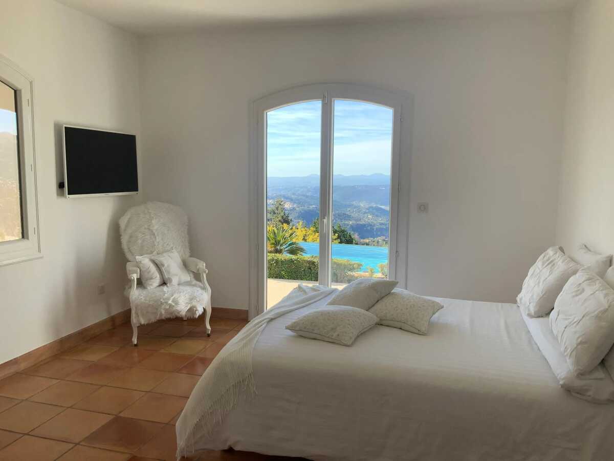 Villa avec piscine privée et vue mer à Aspremont - Photo 4