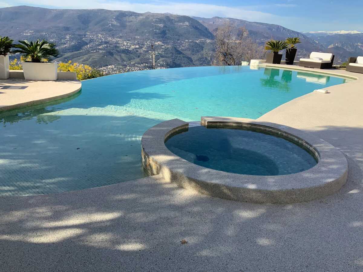 Villa avec piscine privée et vue mer à Aspremont - Photo 7
