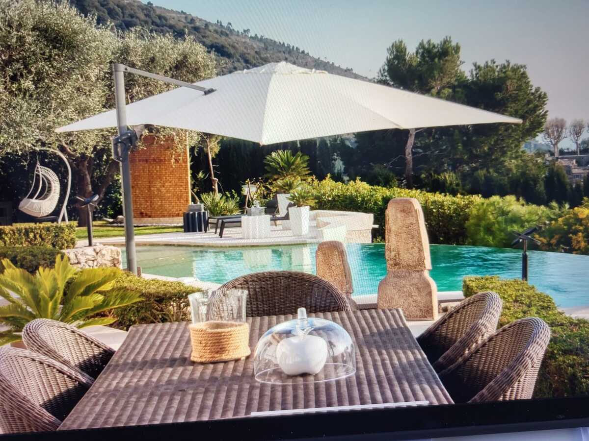 Villa avec piscine privée et vue mer à Aspremont - Photo 17