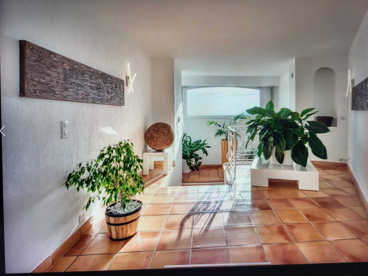 Villa avec piscine privée et vue mer à Aspremont - Photo 33