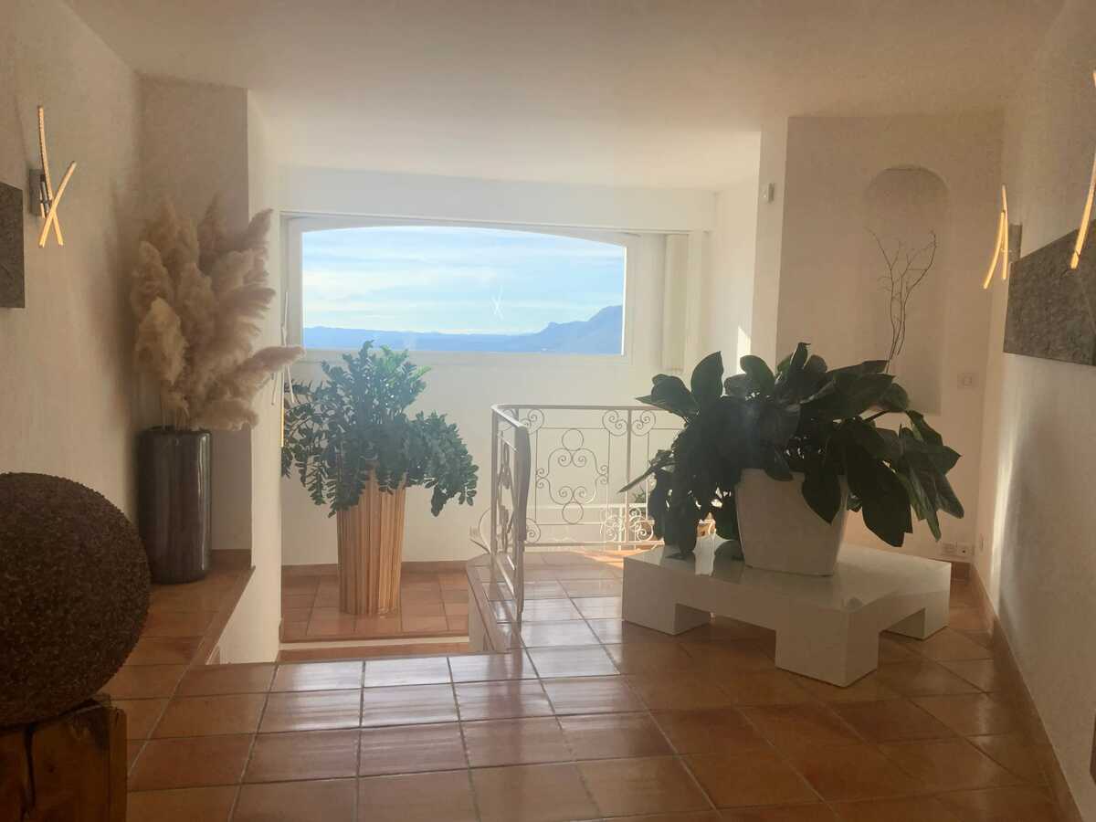 Villa avec piscine privée et vue mer à Aspremont - Photo 37
