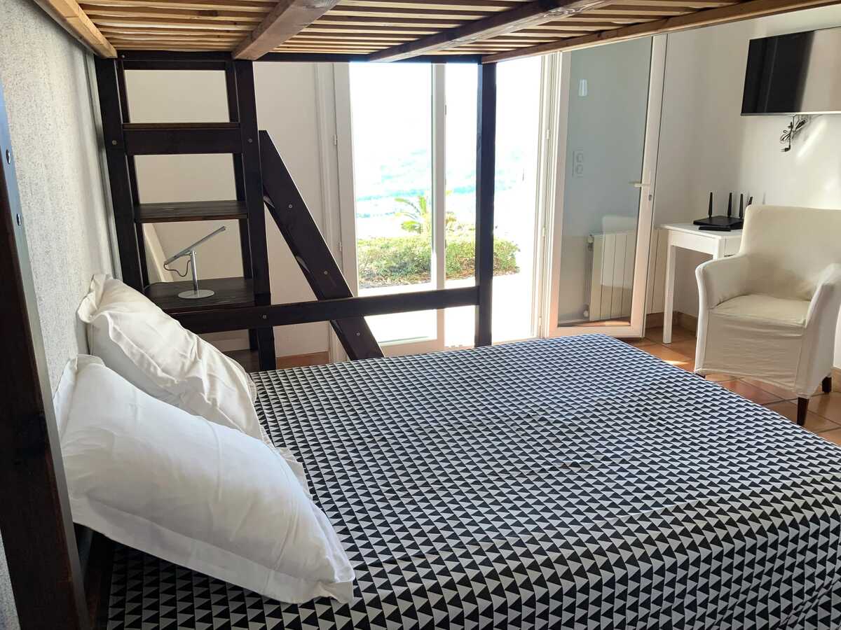 Villa avec piscine privée et vue mer à Aspremont - Photo 44