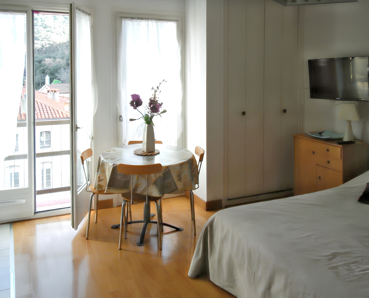Studio 28 m² balcon vue montagne à Amélie-les-Bains - Photo 2