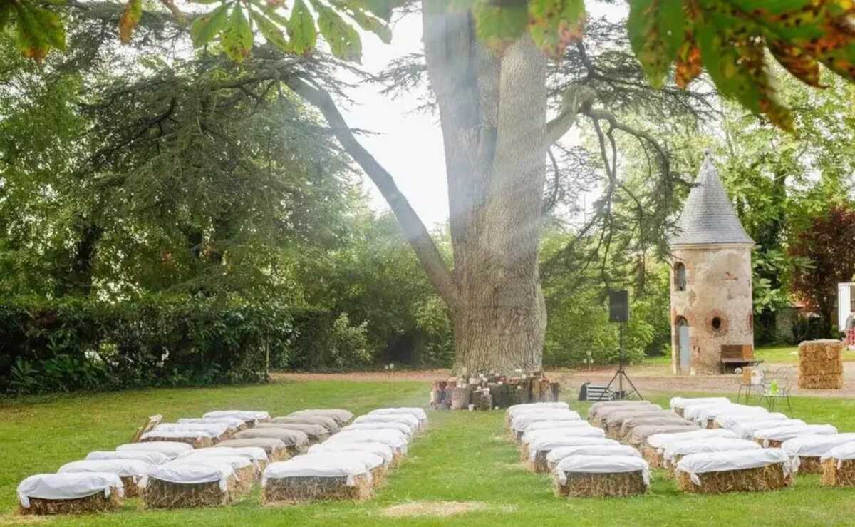 Château 15 personnes à Messas : piscine, vignes et terrain de jeux - Photo 3