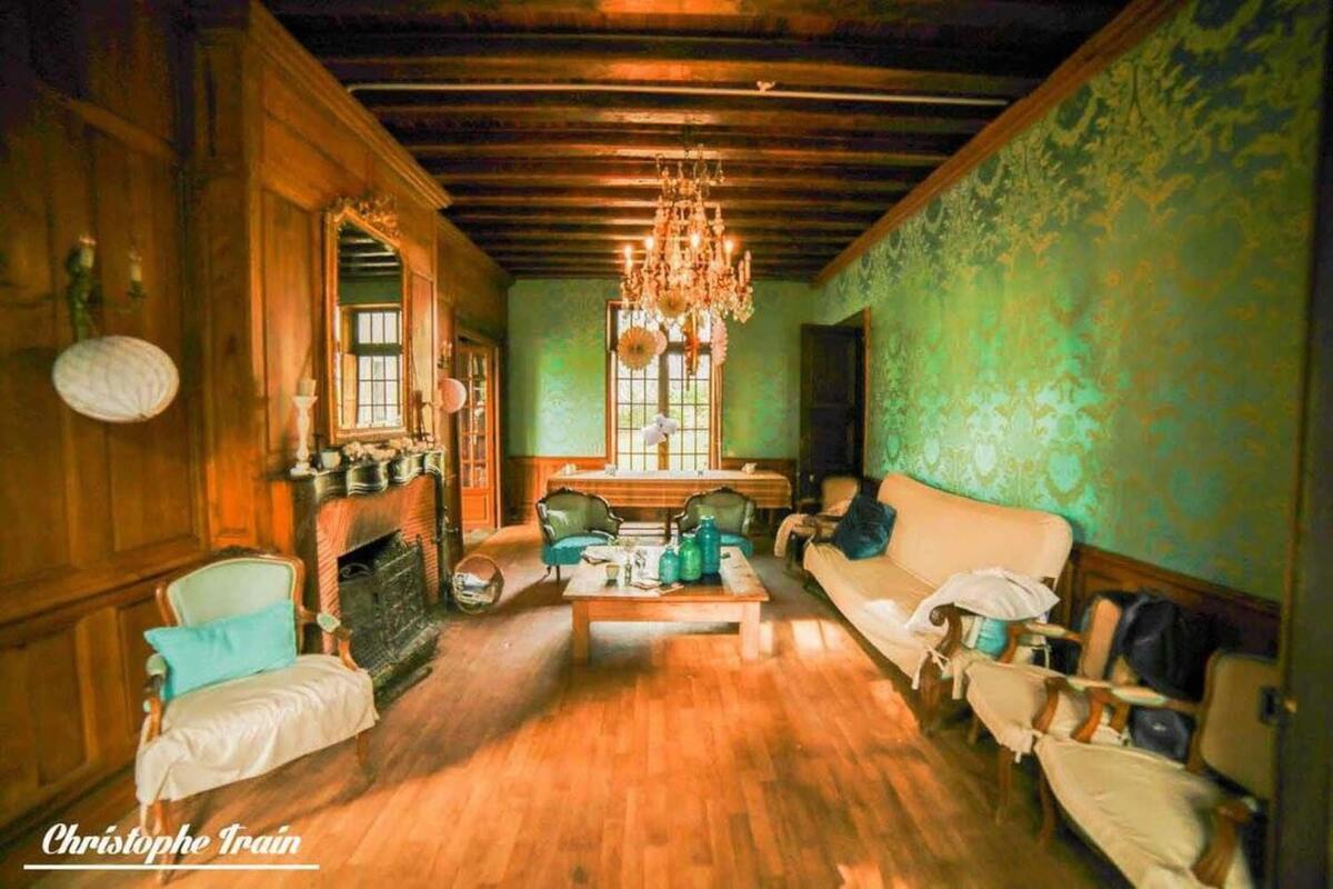 Château 15 personnes à Messas : piscine, vignes et terrain de jeux - Photo 6