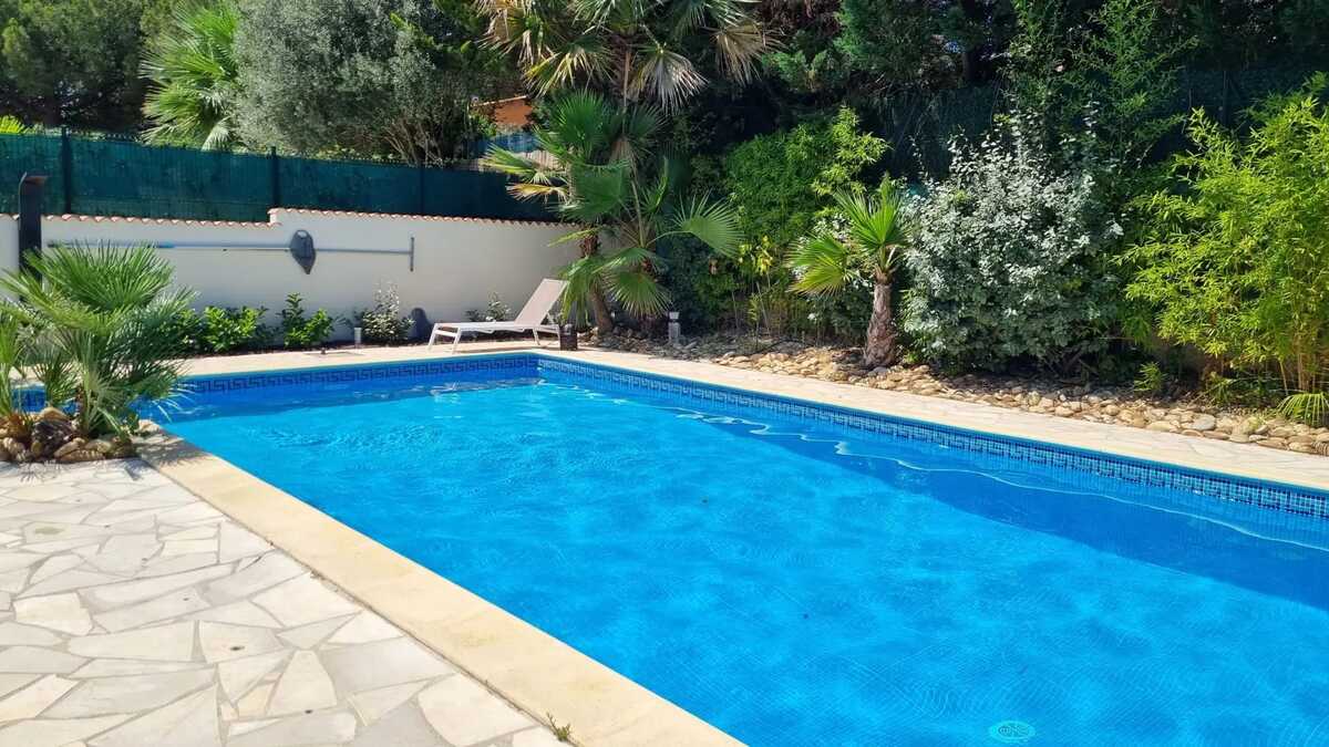 Villa 8 pers., 4 ch., piscine privée à Agde - Photo 1