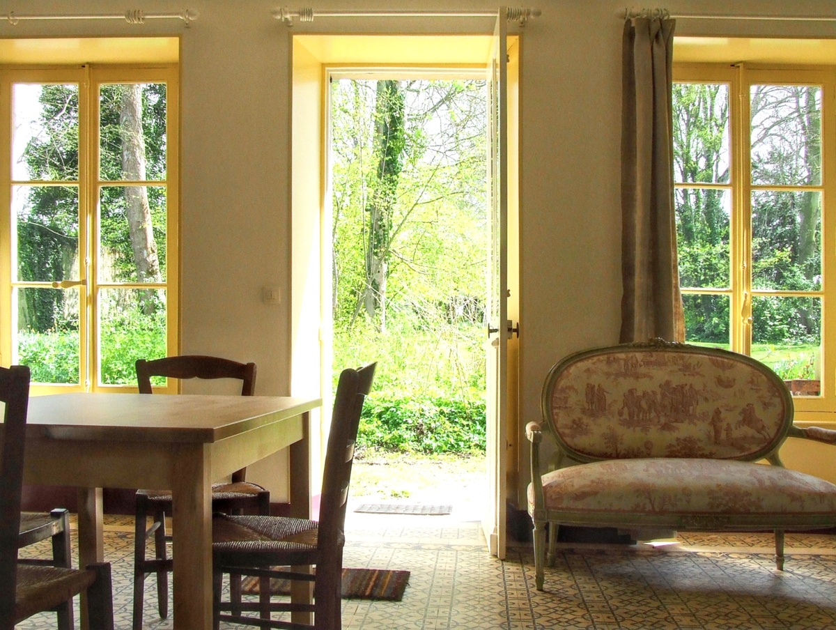 Maison 50 m² à Ryes, jardin clos, PMR, jeux - Photo 2