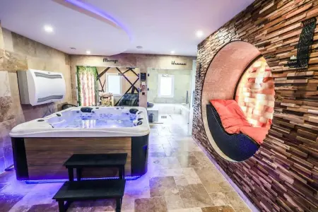 Location appartement à Montbéliard, Appartement spacieux à Montbéliard avec espace bien-être privé