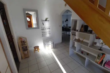 Maison avec 4 chambres et terrasse barbecue à Gréoux-les-Bains : photo 3