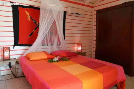 Maison en bord de mer à Pointe-Noire, piscine et vue mer : photo 3