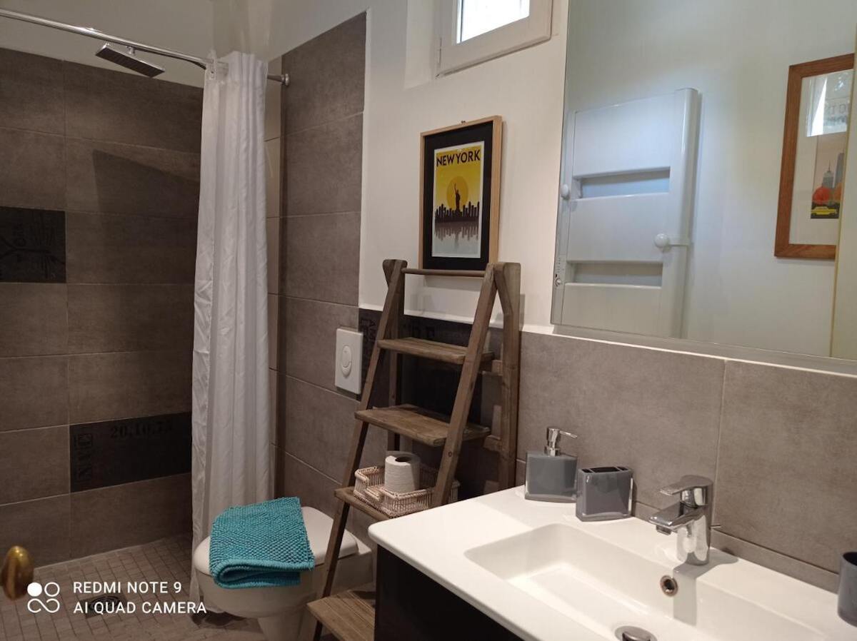 Maison 2 chambres, piscine privée et jardin à Cheval-Blanc - Photo 7