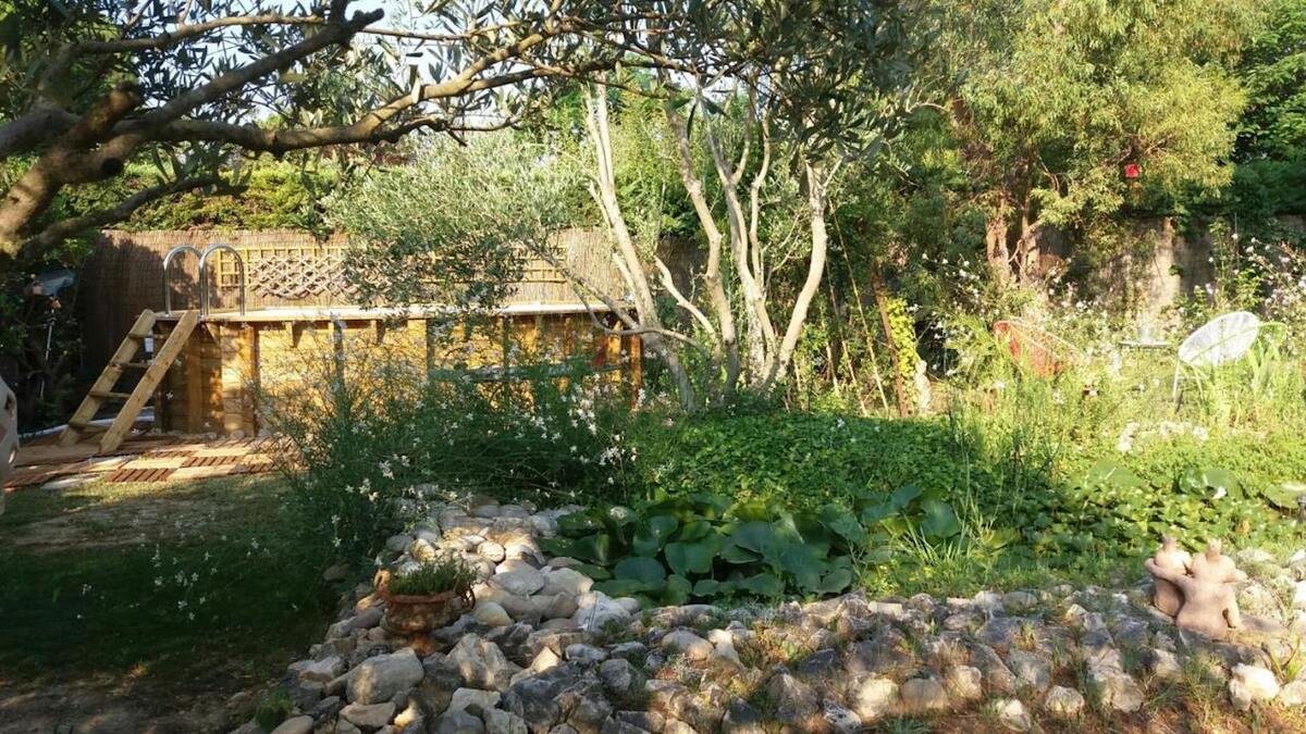 Maison 2 chambres, piscine privée et jardin à Cheval-Blanc - Photo 17