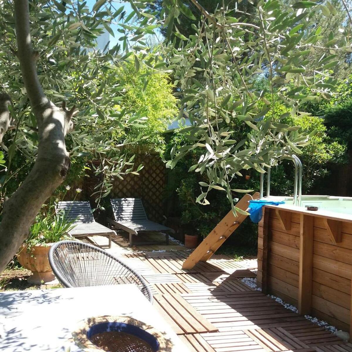 Maison 2 chambres, piscine privée et jardin à Cheval-Blanc - Photo 26