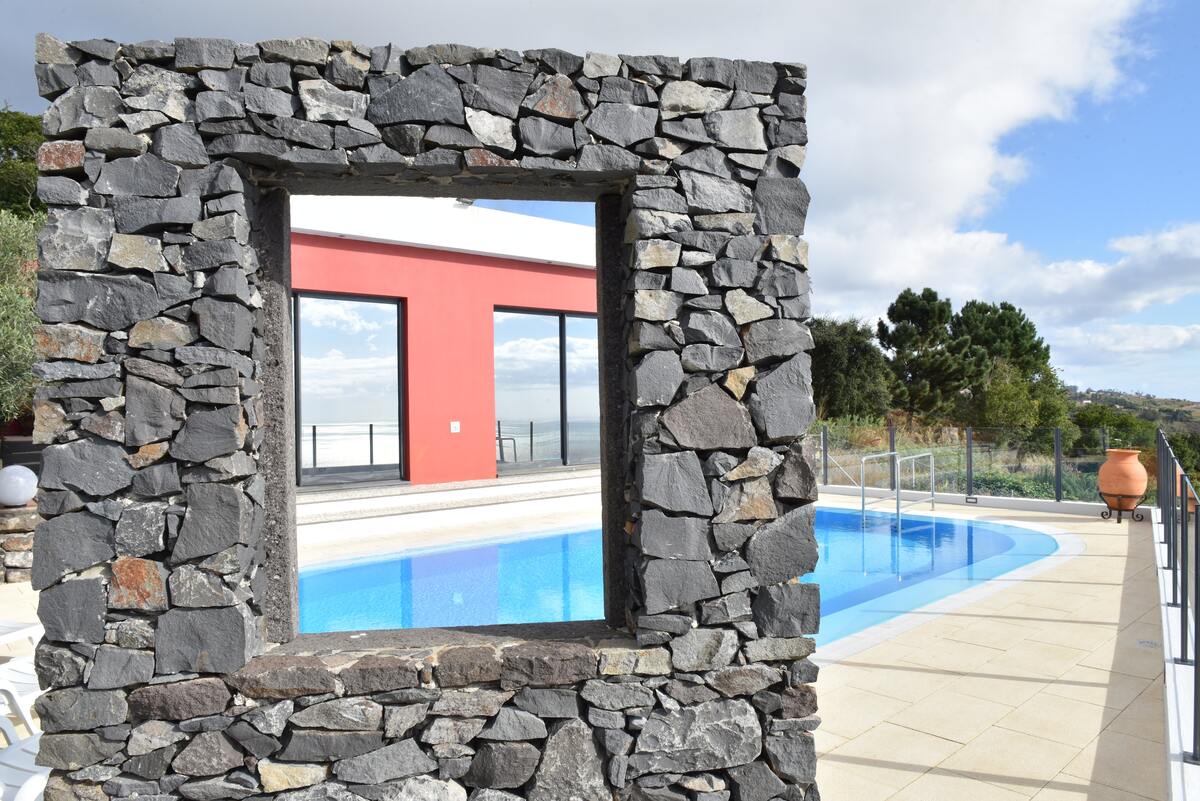 Villa 560 m² Fajã da Ovelha : piscine privée, vue mer - Photo 9