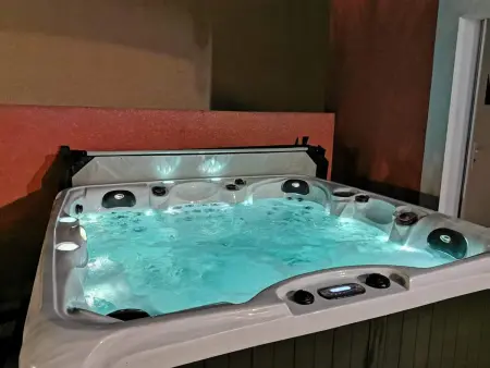 Villa élégante à Carcassonne avec jardin et jacuzzi - Photo 50