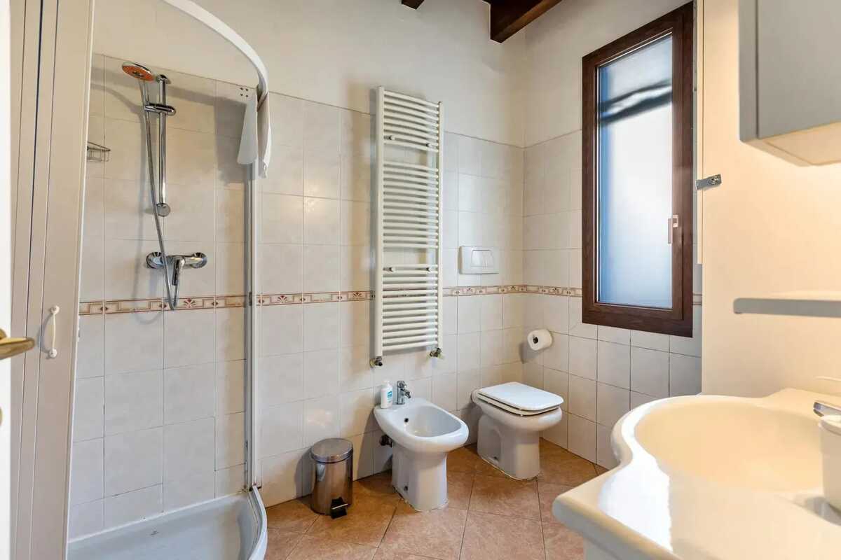Appartement 70m² Vérone, 2 chambres avec terrasse - Photo 12