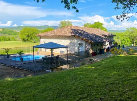 Maison charmante à Puygaillard-de-Quercy avec piscine privée - Photo 12