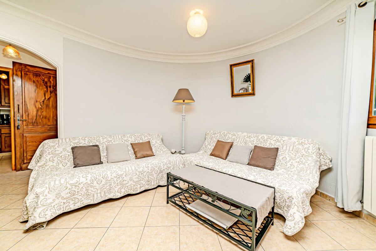 Appartement 84 m² avec terrasse, vue montagne et jardin - Photo 6
