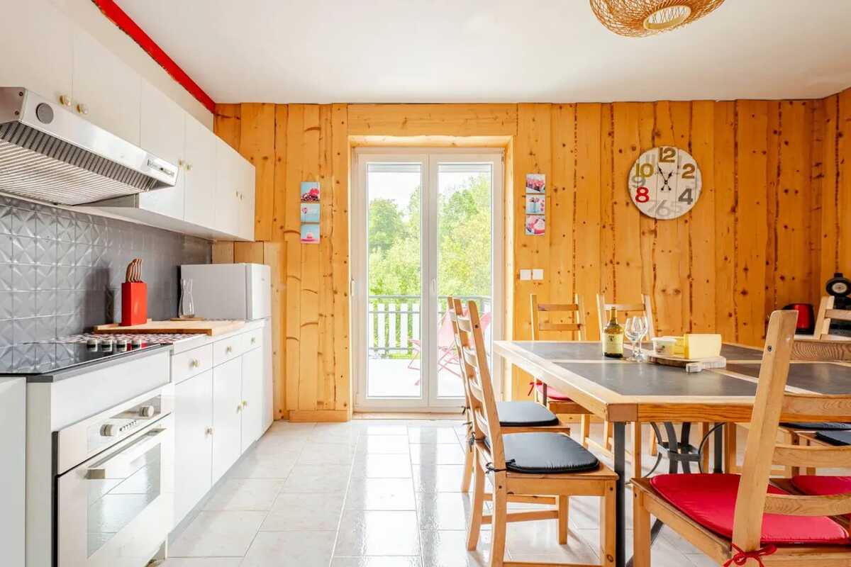 Maison 120m² avec cheminée et jardin clos à Hauts-de-Bienne - Photo 7