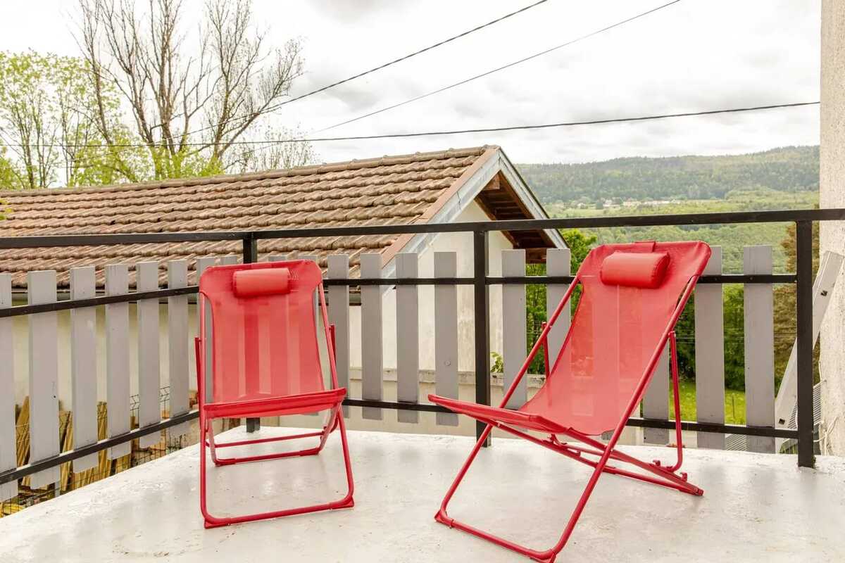 Maison 120m² avec cheminée et jardin clos à Hauts-de-Bienne - Photo 25