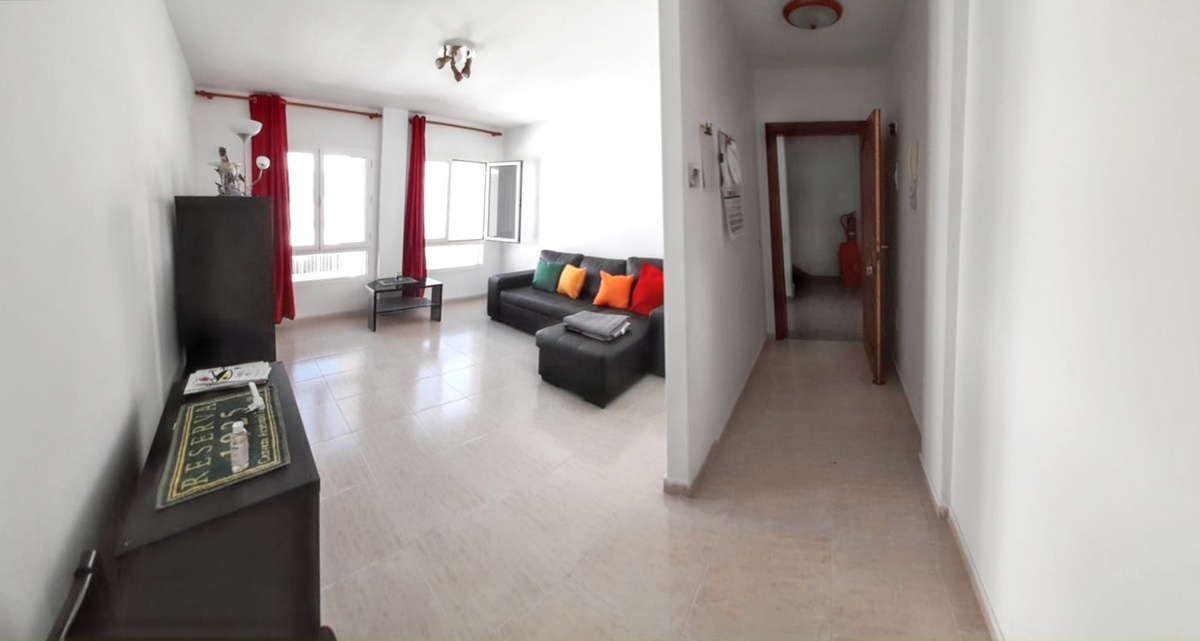 Appartement 90 m² centre-ville Arrecife, parking inclus - Photo 2