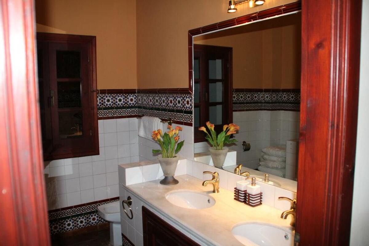 Villa 7 chambres Benahavís : piscine chauffée, jacuzzi, 15 pers. - Photo 20