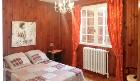 Maison avec jardin non clôturé et barbecue au Chambon-sur-Lignon : photo 5