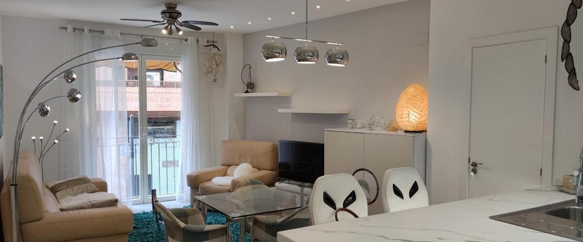 Appartement 65 m² centre Alicante, vue ville, 4 pers. - Photo 4
