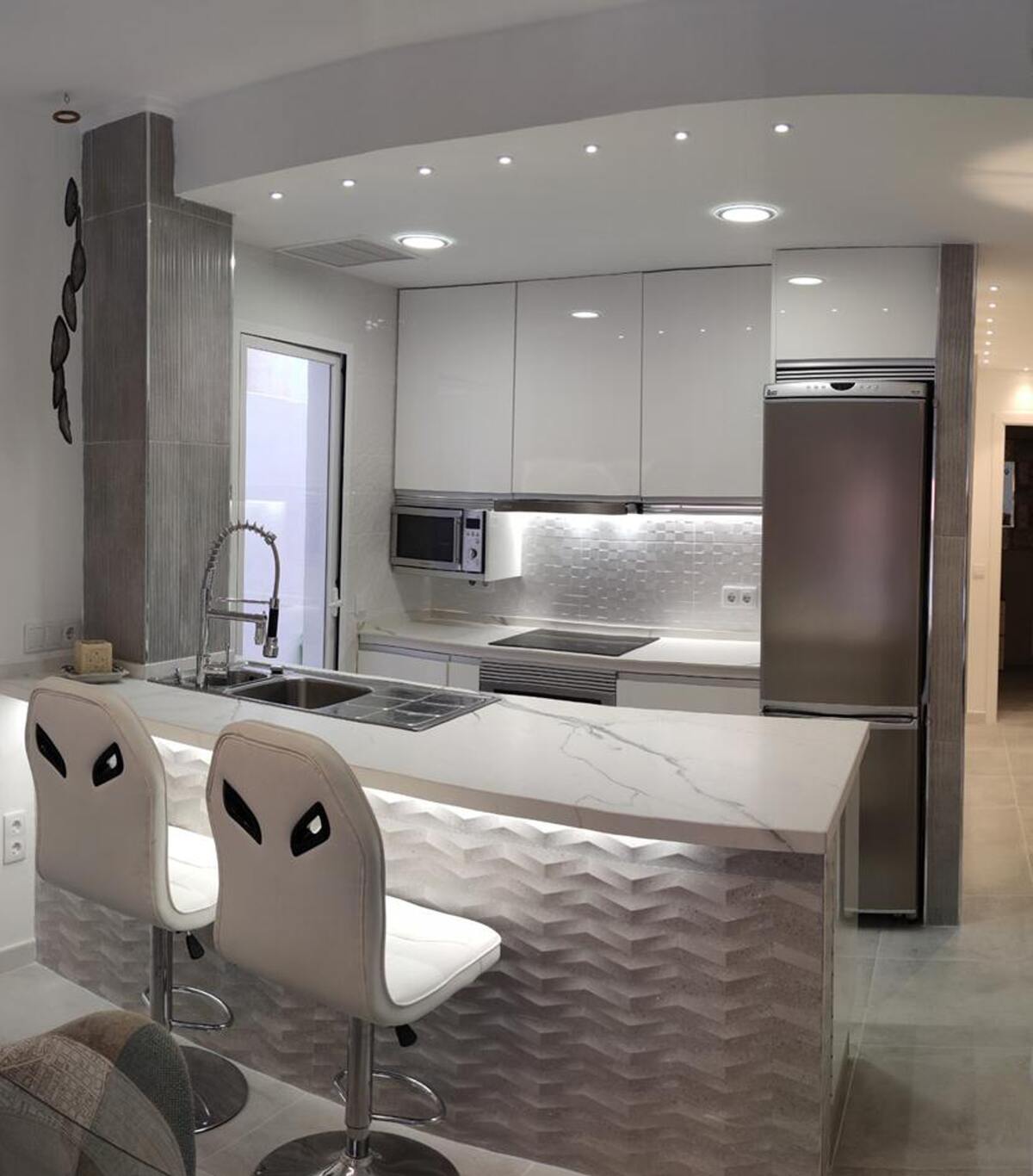 Appartement 65 m² centre Alicante, vue ville, 4 pers. - Photo 5