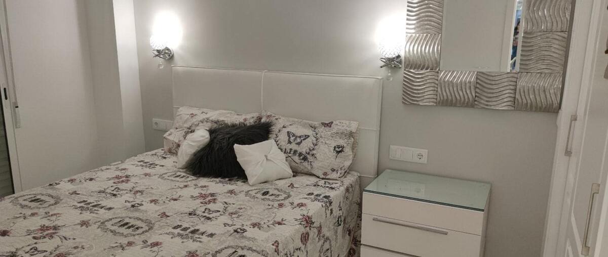 Appartement 65 m² centre Alicante, vue ville, 4 pers. - Photo 9