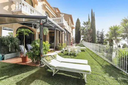 Studio en bord de mer à Menton avec piscine privée 80 m² - Photo 2