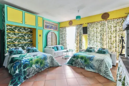 Studio en bord de mer à Menton avec piscine privée 80 m² - Photo 6