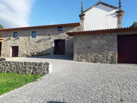 Maison charmante à Povoa de Lanhoso avec piscine partagée - Photo 7