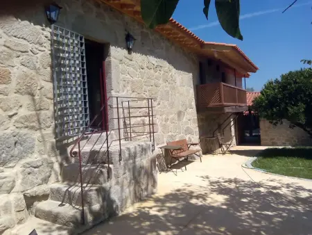 Maison charmante à Povoa de Lanhoso avec piscine partagée - Photo 31