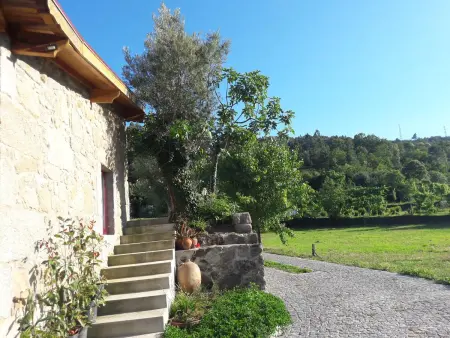 Maison charmante à Povoa de Lanhoso avec piscine partagée - Photo 34
