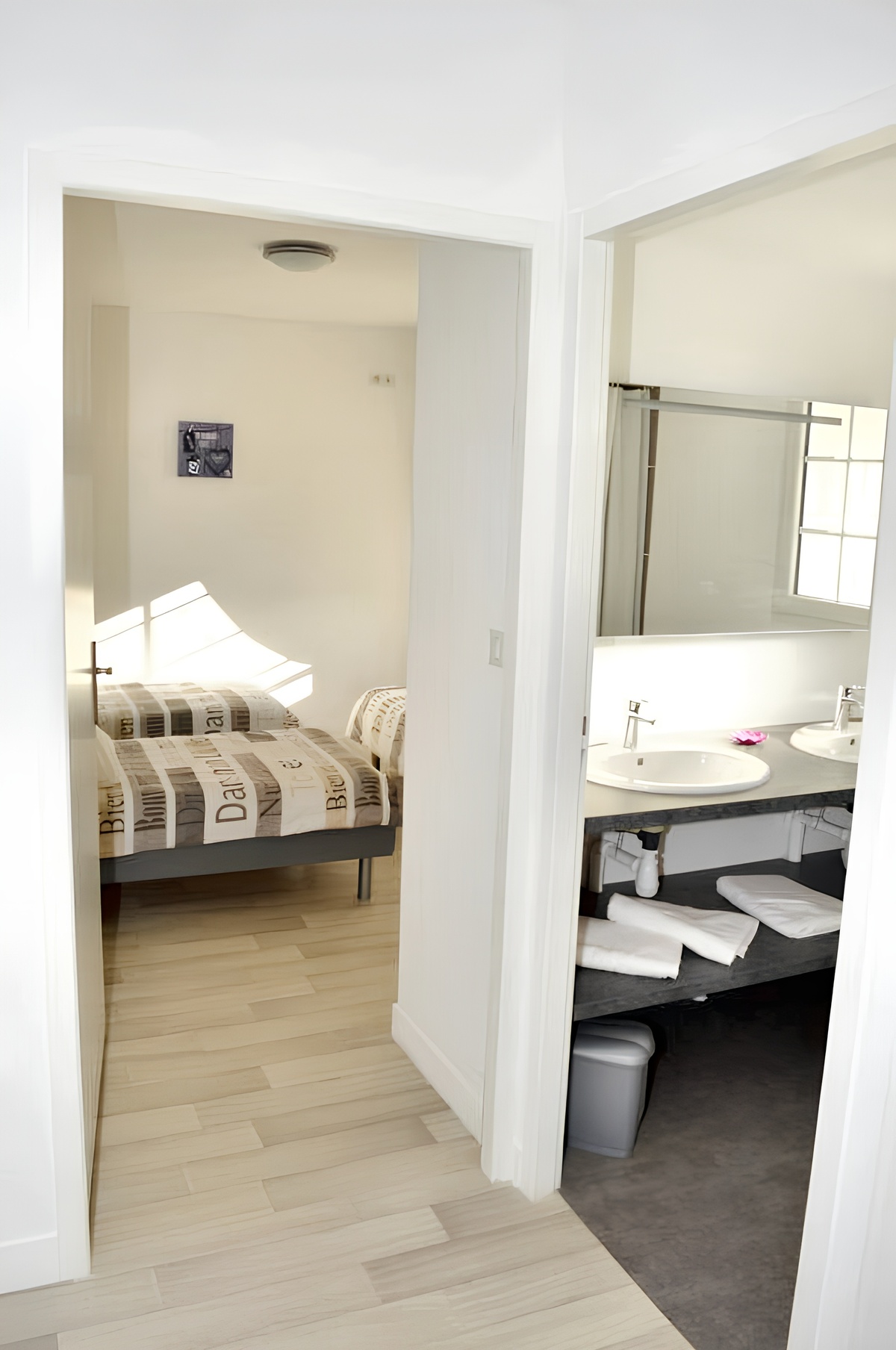 Maison 27 pers, 11 chambres et salle réception à Saint-Épain - Photo 8