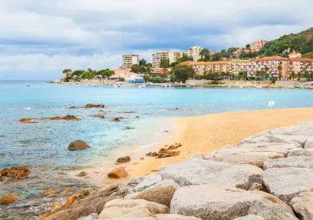 Location appartement à Ajaccio, Charmant studio à Ajaccio de 28 m²