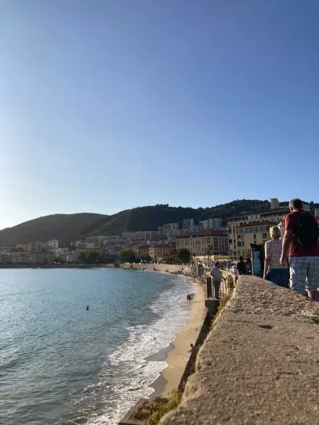Studio de 28 m² avec entrée privée à Ajaccio, près de la plage : photo 3