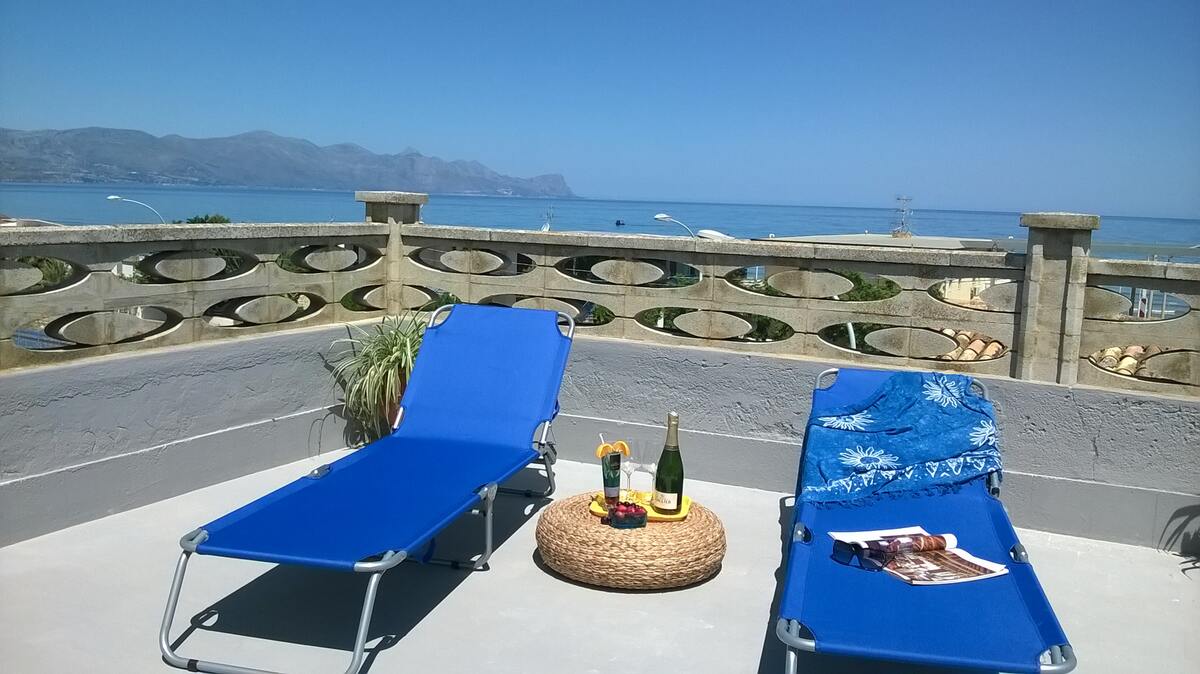 Appartement 100 m² Alcamo, 4 chambres vue mer et terrasse - Photo 1
