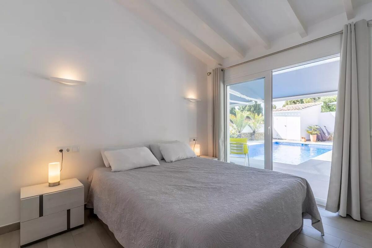 Villa méditerranéenne 200 m² avec piscine privée à Calpe - Photo 27