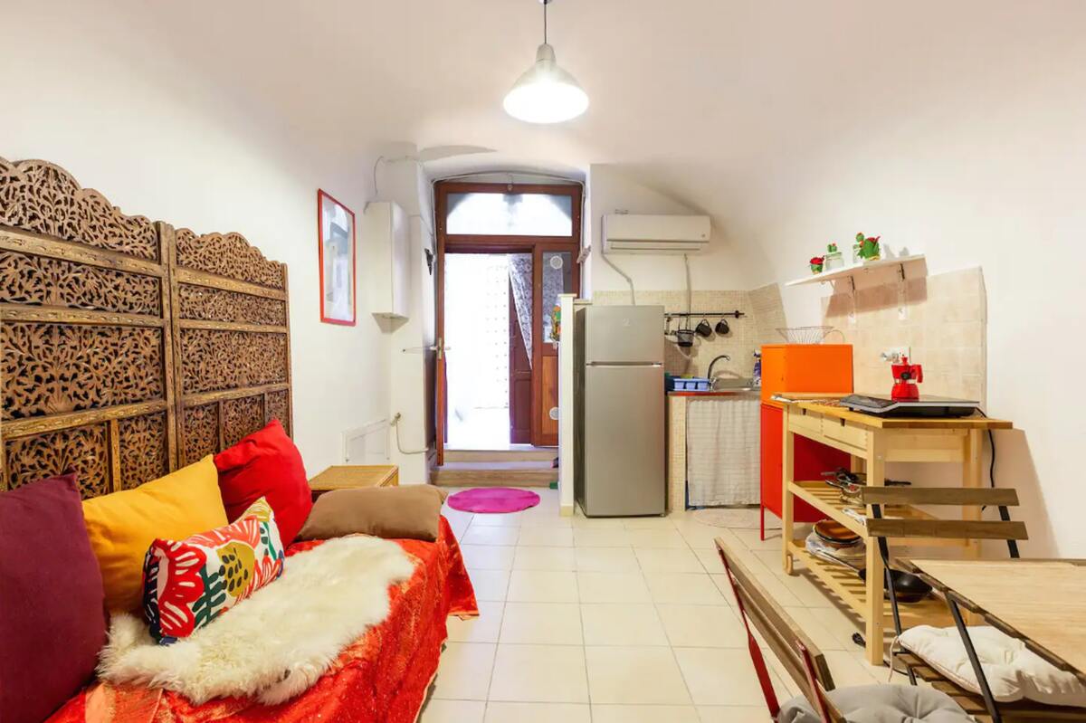 Appartement 2 chambres centre-ville Bari, 15 min gare - Photo 1