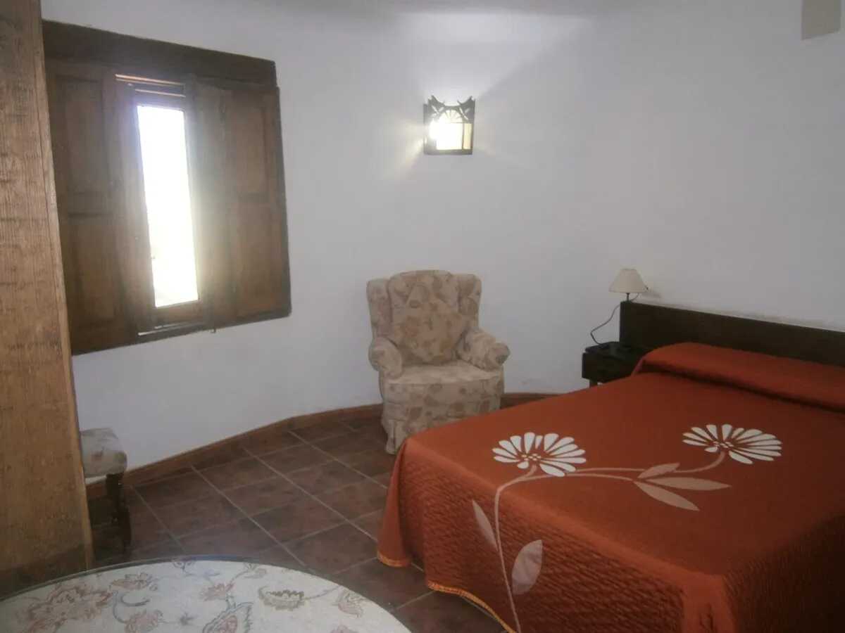 Appartement 10 personnes avec piscine et vue montagne - Photo 8