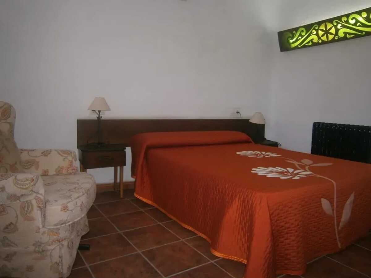 Appartement 10 personnes avec piscine et vue montagne - Photo 9