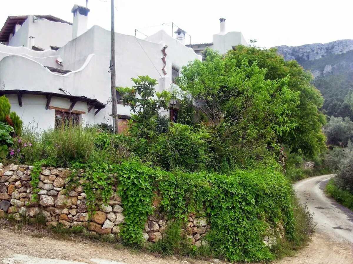 Appartement 10 personnes avec piscine et vue montagne - Photo 28
